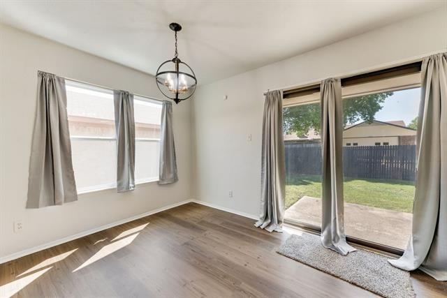 Building Photo - 1656 Glenhill Ln