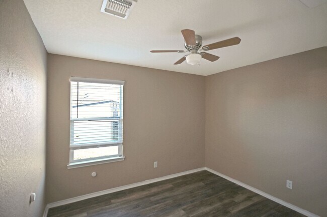 Building Photo - 1433 Cutler Bay