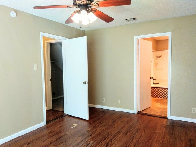 Building Photo - 4138 Mystic Sunrise Dr