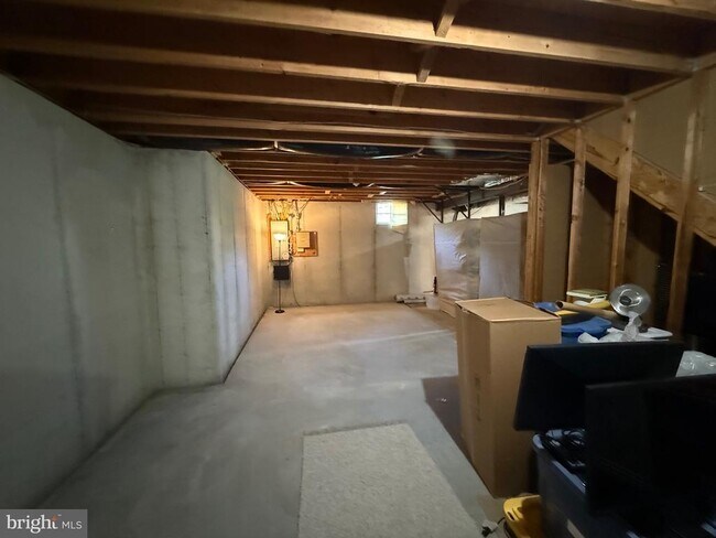 Building Photo - 2522 Quail Run