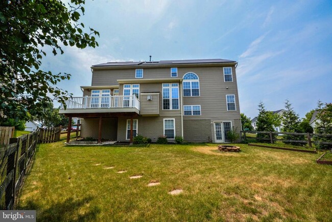 Building Photo - 120 Galyn Dr