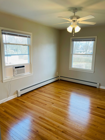 Building Photo - 1612 S Madison St