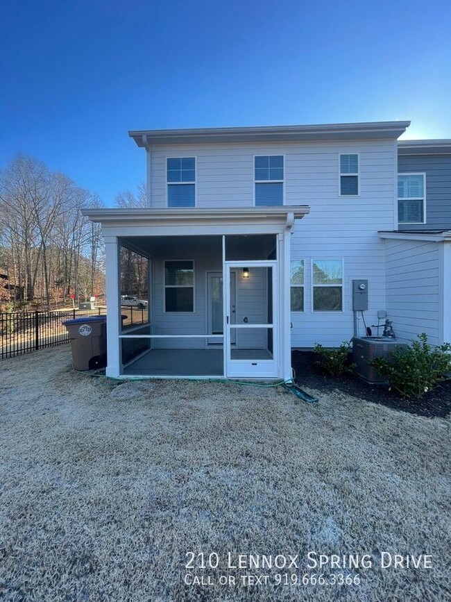 Building Photo - 210 Lennox Spring Dr