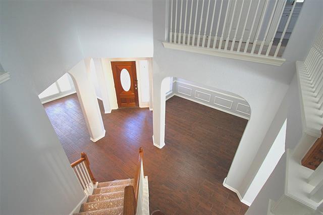 Building Photo - 18620 Gibbons Dr