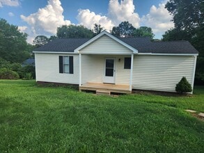 Building Photo - 2 Bed 1 Bath Rancher-Chesterfield -Courthouse Rd/Providence Rd Area
