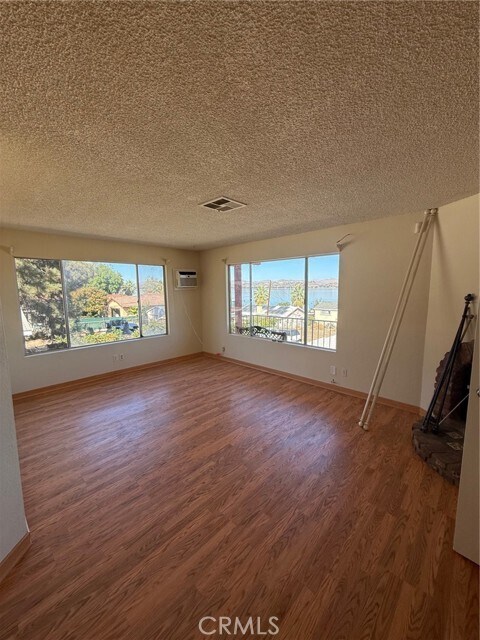 Building Photo - 17162 Cll Grande