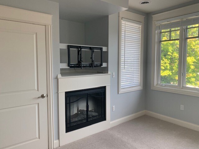 Building Photo - 725 Harbor Watch Dr