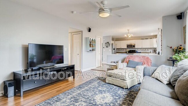 Building Photo - 4844 Little London Dr