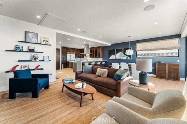 Building Photo - 228 38th St