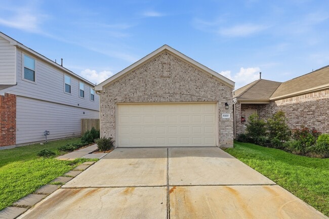 Building Photo - 6444 Wenlock Dr