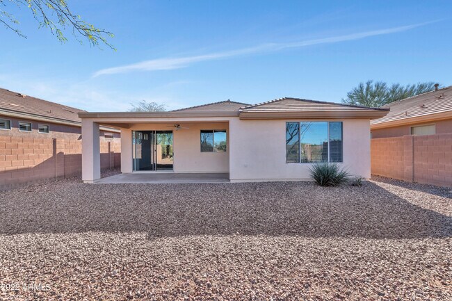 Building Photo - 40834 N Noble Hawk Way