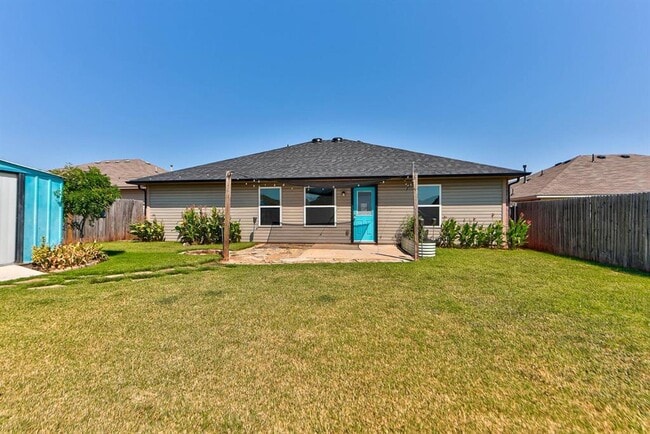 Building Photo - 11800 NW 136th Terrace