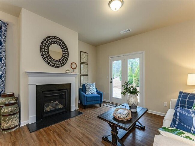 Building Photo - 151 Centennial Ridge Dr