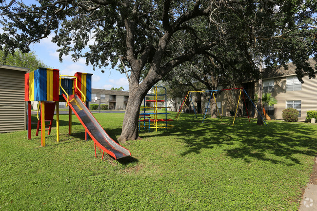 Playground - Borders Apartment Homes