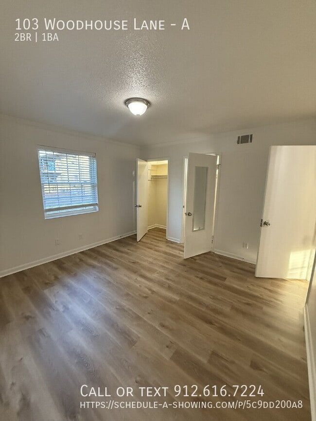 Building Photo - 103 Woodhouse Ln