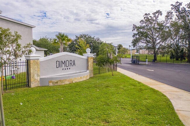 Building Photo - 2141 Penny Ln