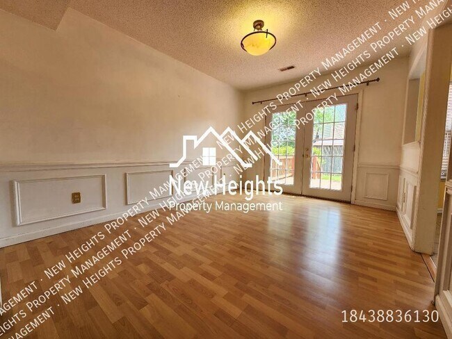 Building Photo - Traditional style home in Citadel Woods!