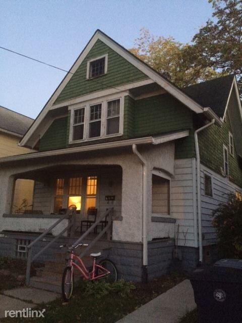 Primary Photo - 4 br, 1 bath House - 806 Catherine St Only...