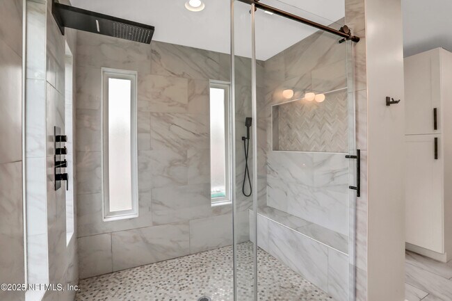 Building Photo - 4434 Coquina Dr