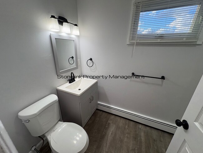 Building Photo - 28-30 Globe Street