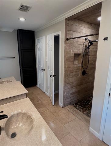 Building Photo - 7701 Westwind Dr