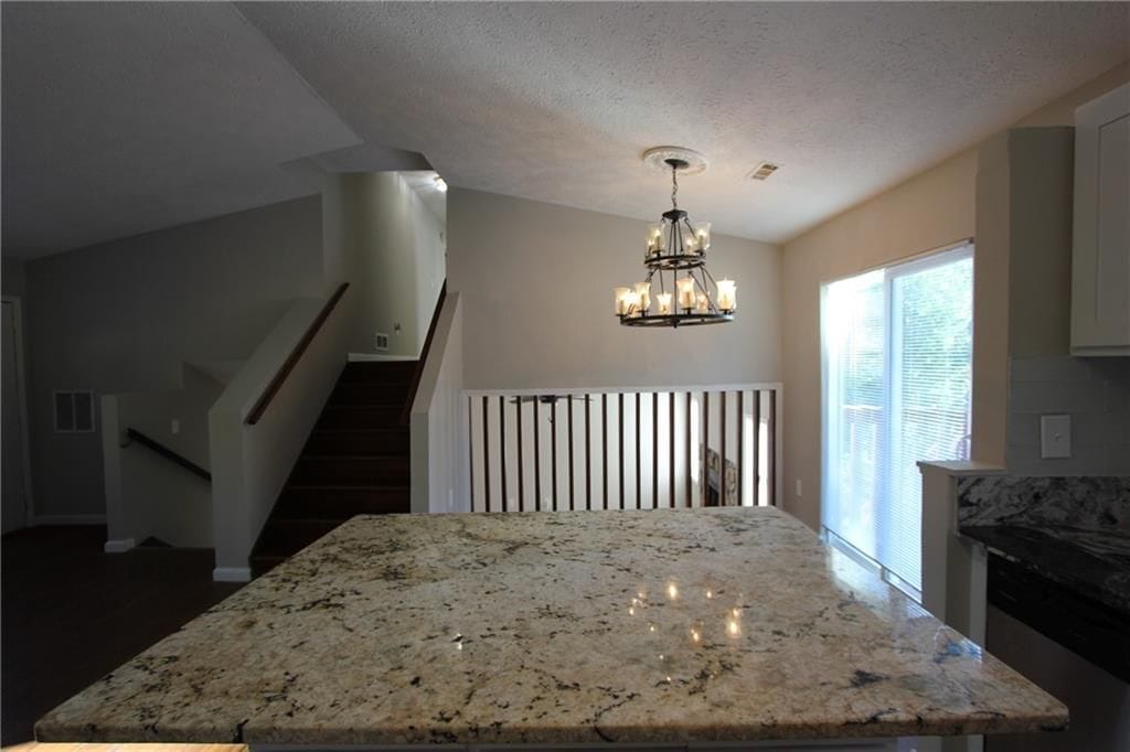 Building Photo - 3085 Creel Rd