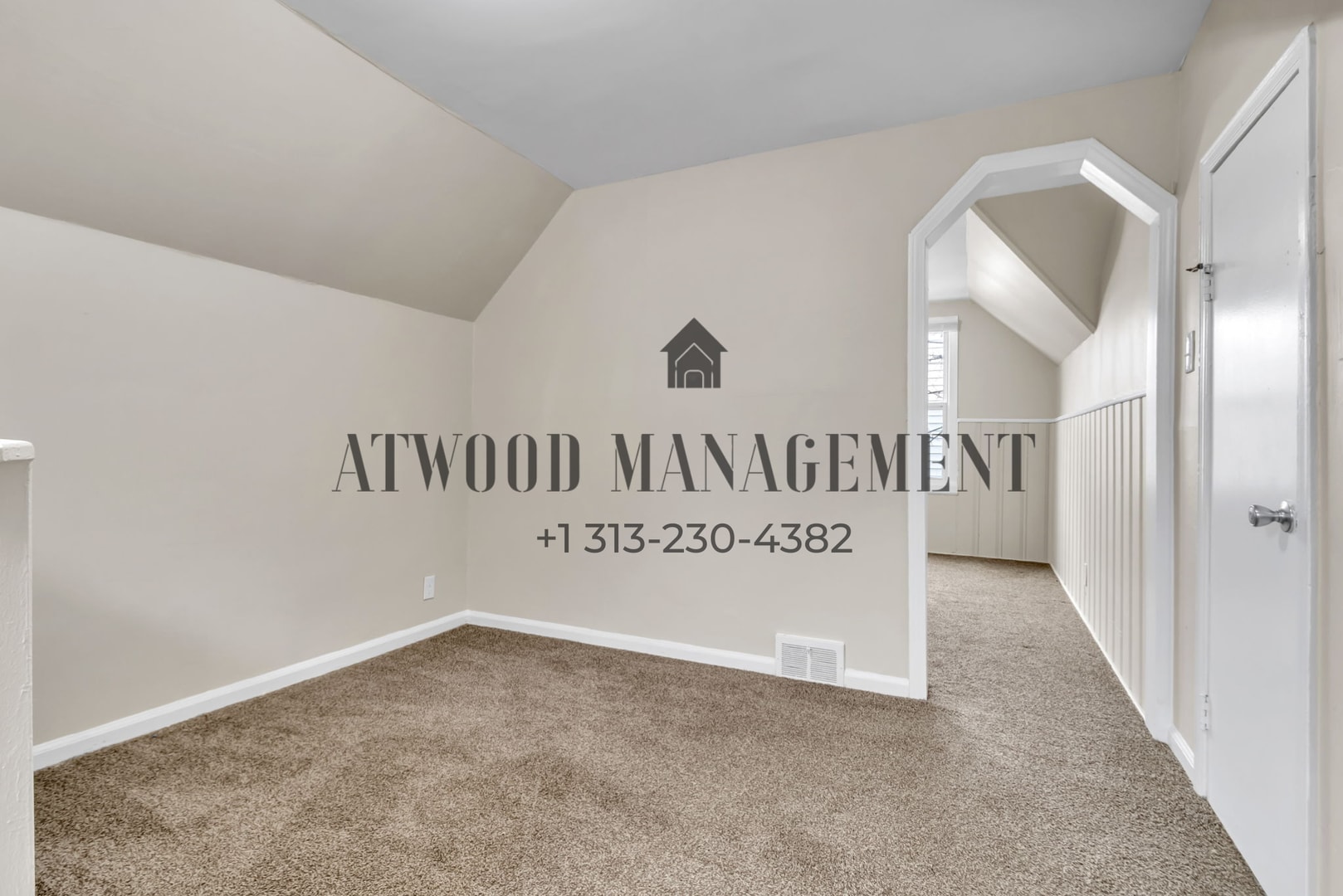 Building Photo - This beautifully updated 3-bedroom, 1-bath single-family home is ready for move-in!