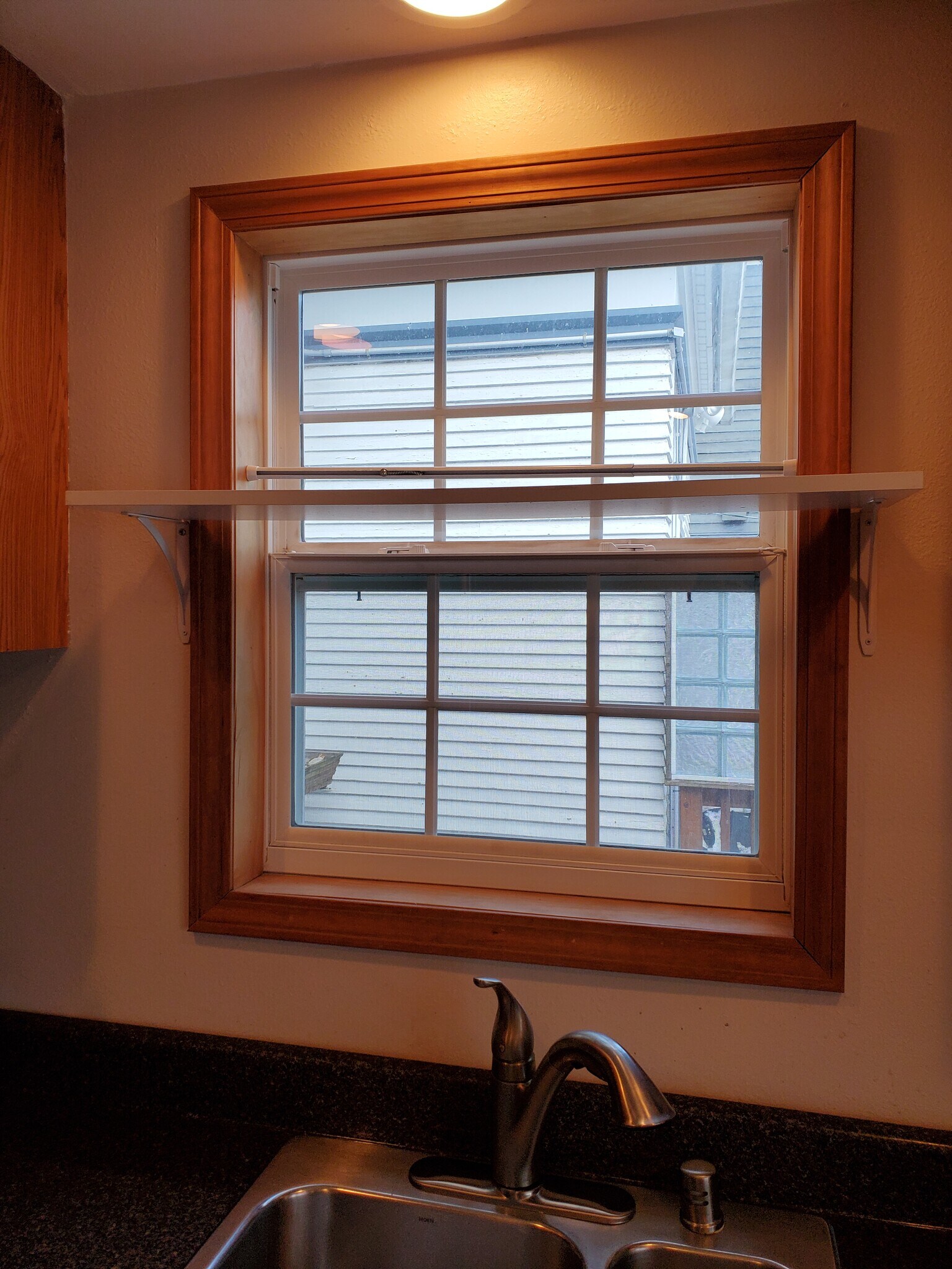 Building Photo - 1560 E Irving Plz