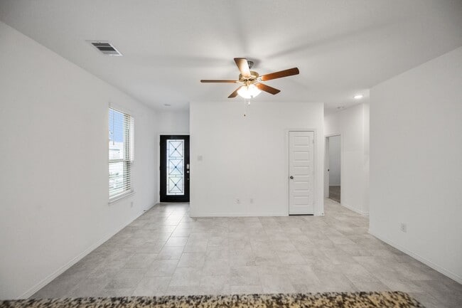 Building Photo - 23114 True Fortune Dr