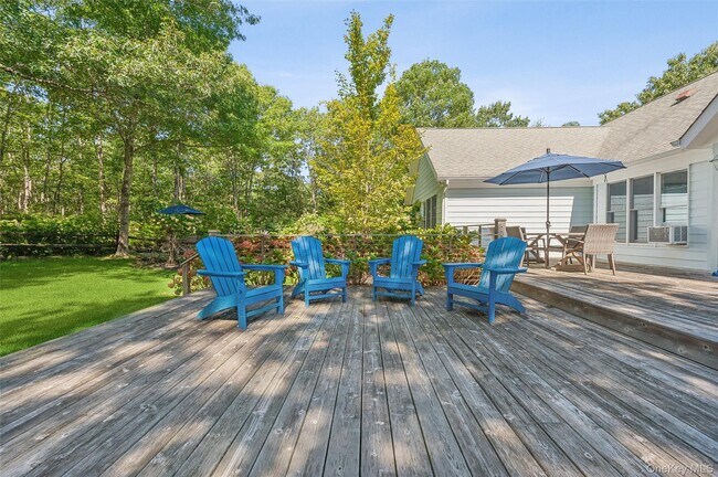 Building Photo - 14 Hildreth Rd S