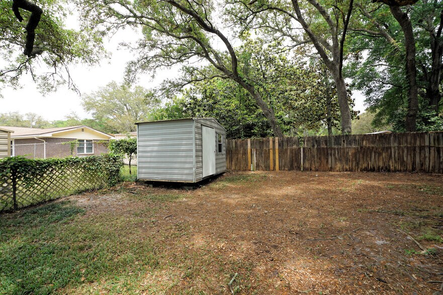 Building Photo - 62 Meigs Dr