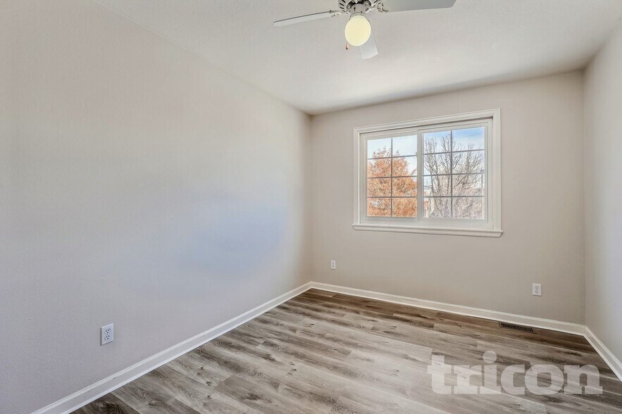 Building Photo - 16347 Stone Ledge Dr