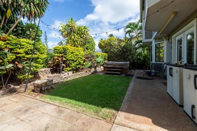 Building Photo - 91-1048 Panapanapuhi St