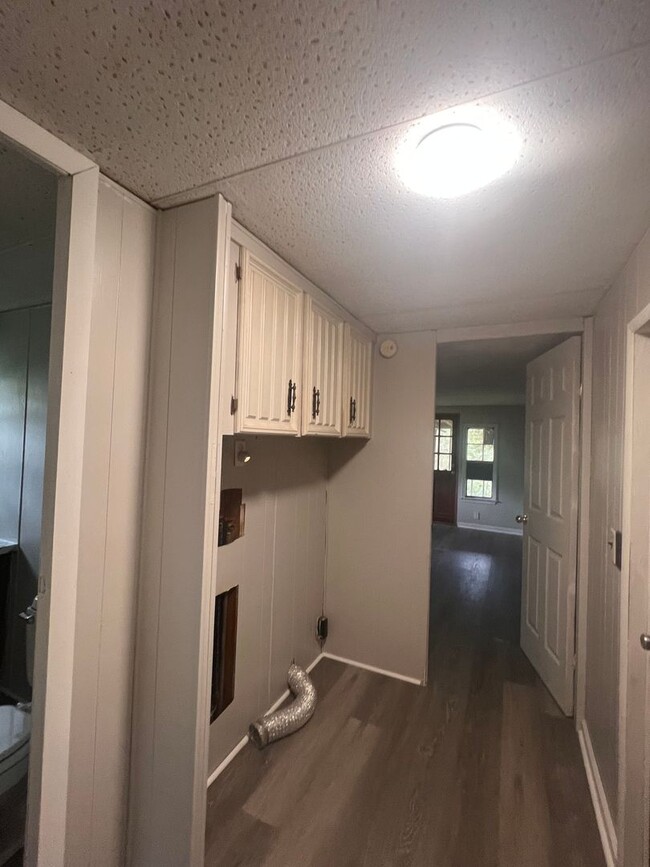 Building Photo - OPEN HOUSE TUESDAY: Lafayette 2 Bedroom 2 ...
