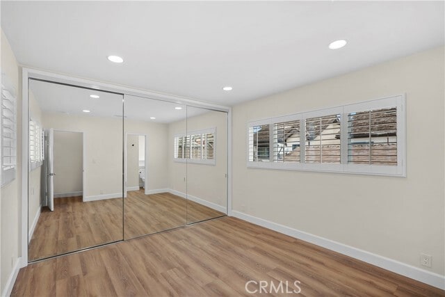 Building Photo - 121 Topaz Ave