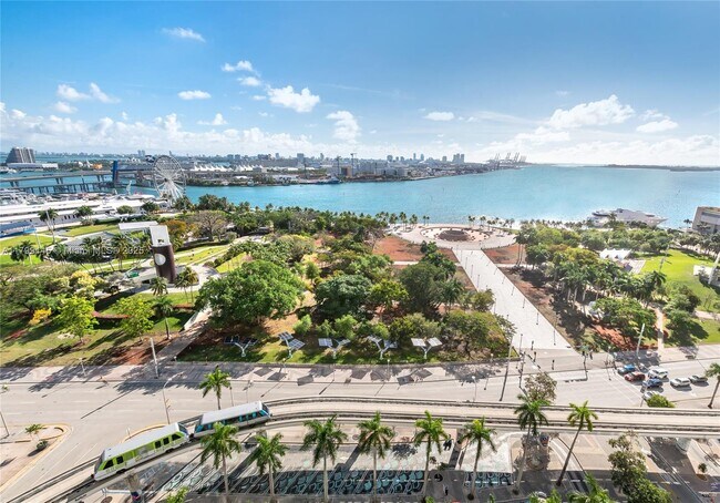 Building Photo - 50 Biscayne Blvd