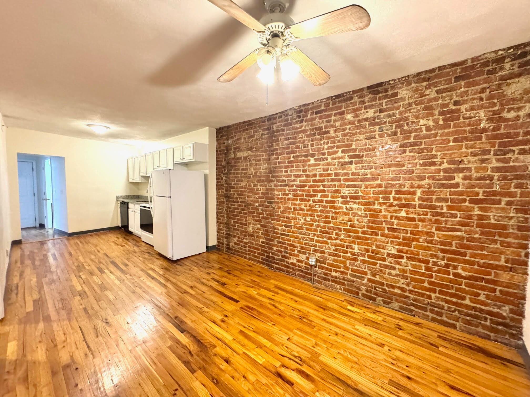 Building Photo - 838 Huntington Ave