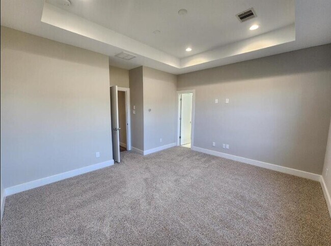 Building Photo - 3206 Bostic St