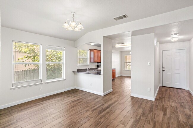 Building Photo - 8607 Cheyenne Bluff