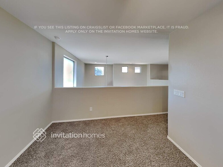 Building Photo - 16105 N 159th Dr