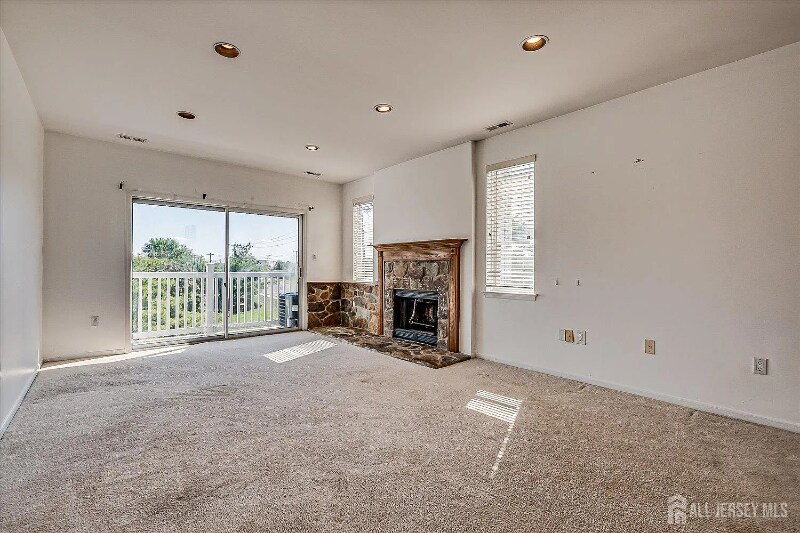 Building Photo - 3004 Jesse Way