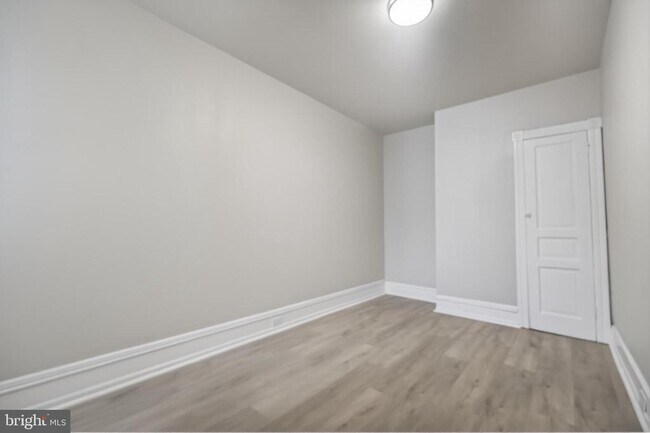 Building Photo - 5437 Webster St