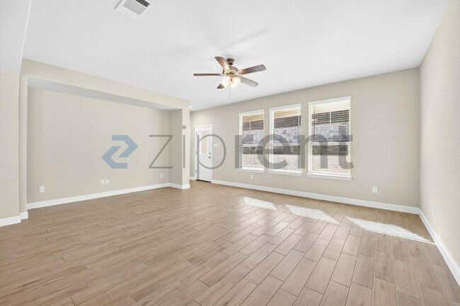 Building Photo - 11501 Adare Dr