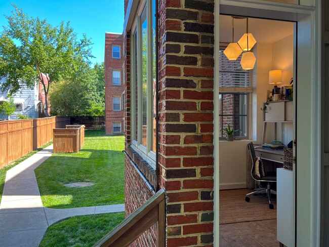 Building Photo - 6718 3rd St NW