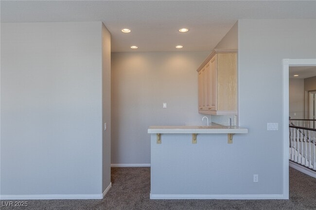 Building Photo - 2461 Ping Dr