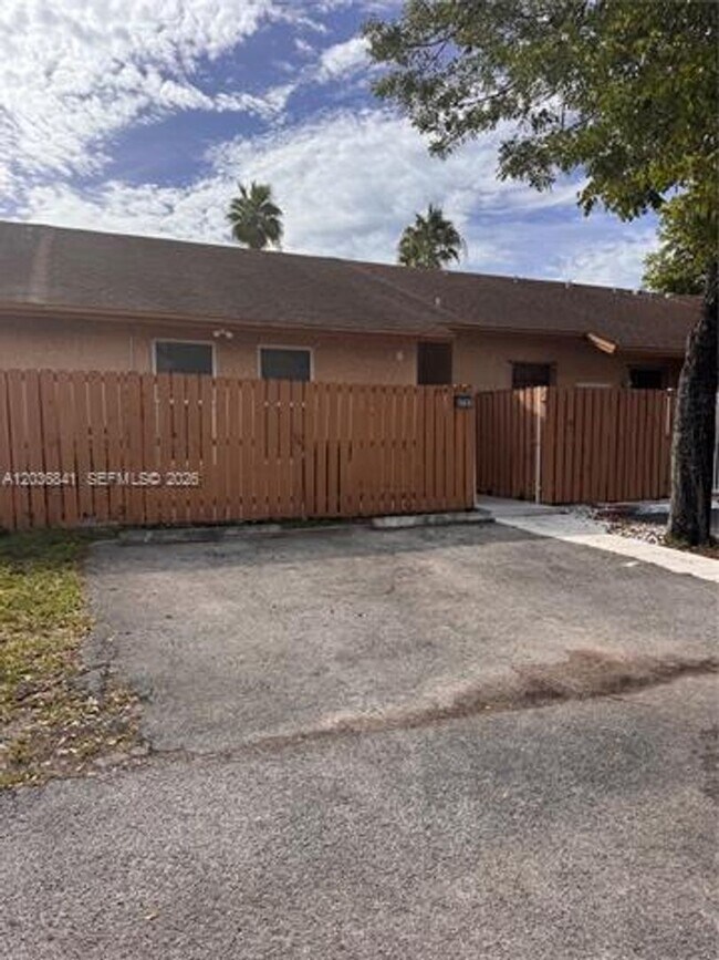 Building Photo - 6761 NW 189th Terrace