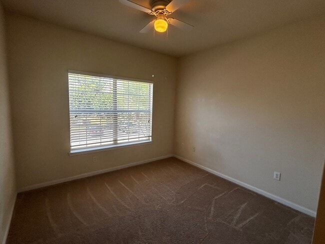 Building Photo - Longleaf Villas #1008