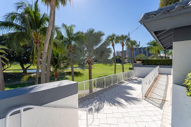 Building Photo - 500 SE Mizner Blvd