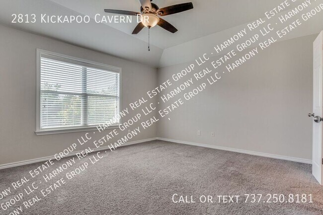 Building Photo - 2813 Kickapoo Cavern Dr