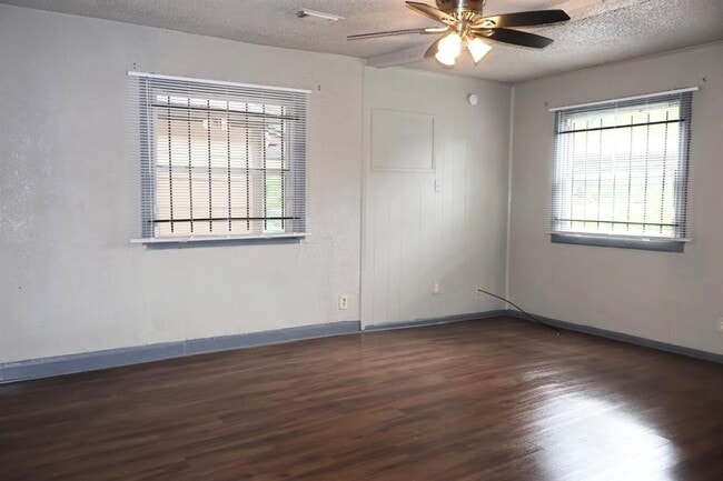 Building Photo - 4609 Dabney St
